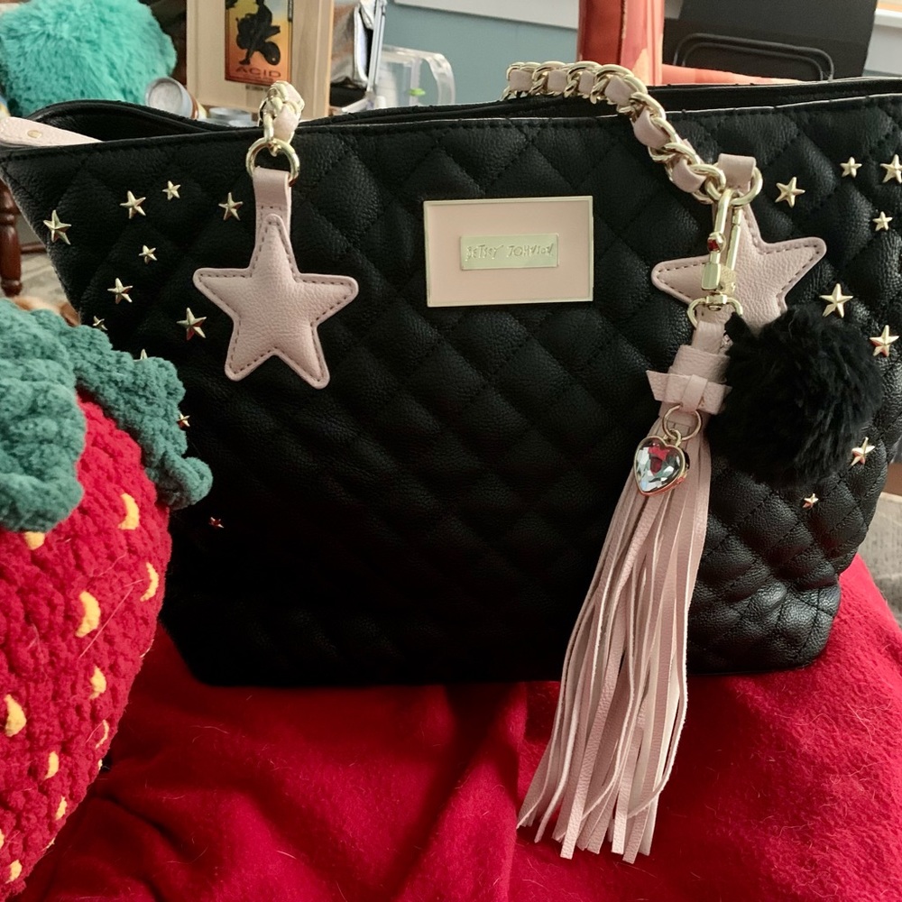 **HOLD/SOLD**Betsey Johnson medium handbag/purse